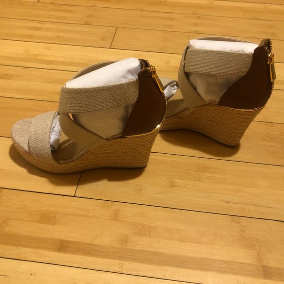 Michael Kors Prue Wedge Sandals - Picture 9 of 10